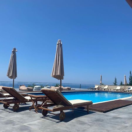 Hotel Relax Dhermi Ngoại thất bức ảnh
