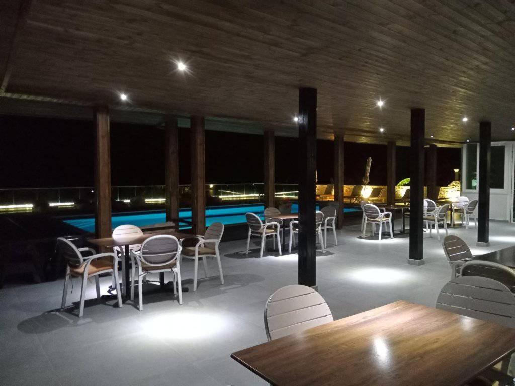 Hotel Relax Dhermi Ngoại thất bức ảnh