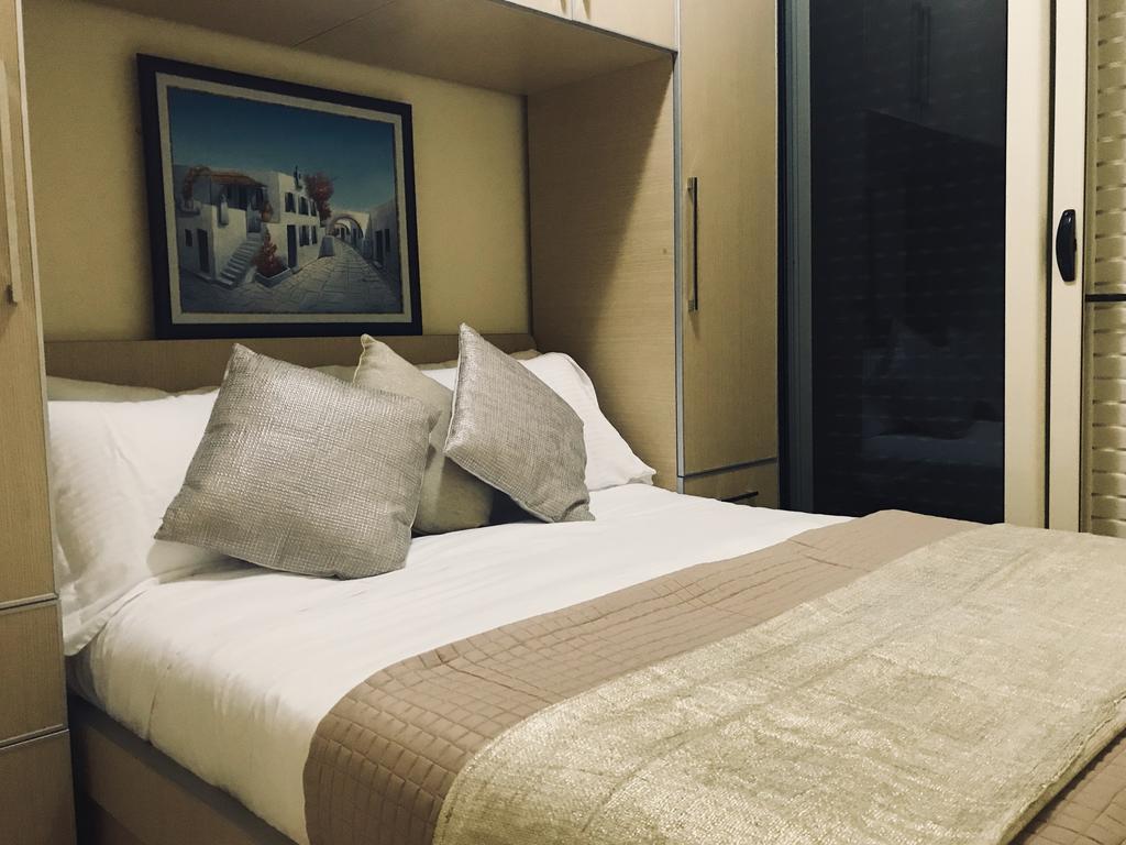 Hotel Relax Dhermi Phòng bức ảnh